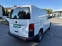 Gebraucht VW Transporter 150 PS (110 kW) 2021 Candyweiss Van