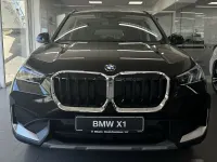 Neu BMW X1 136 PS (100 kW) 2026 Saphirschwarz metallic SUV