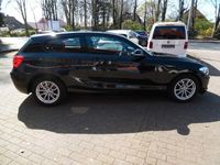 Gebraucht BMW 118 Advantage 150 PS (110 kW) 2015 Schwarz Kleinwagen