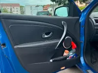 Gebraucht Renault Mégane GrandTour 131 PS (96 kW) 2010 Blau Kombi