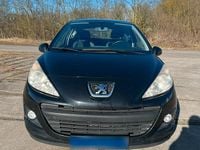 Gebraucht Peugeot 207 Urban Move 95 PS (69 kW) 2010 Schwarz Kleinwagen