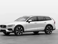 Gebraucht Volvo V60 CC 250 PS (183 kW) 2024 Weiß Kombi