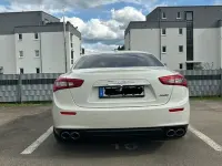 Gebraucht Maserati Ghibli 275 PS (202 kW) 2015 Weiß Limousine