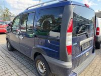Gebraucht Fiat Doblò 105 PS (77 kW) 2004 Blau Van / Kleinbus