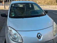 Gebraucht Renault Twingo 75 PS (55 kW) 2011 Silber Kleinwagen