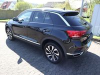 Gebraucht VW T-Roc Active 150 PS (110 kW) 2021 Deep black perleffekt SUV