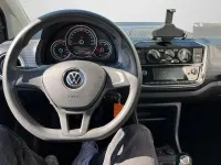 Second-hand VW up! 65 CP (47 kW) 2021 Argintiu Hatchback