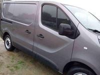 Gebraucht Renault Trafic Basis 90 PS (66 kW) 2017 Grau Van / Kleinbus