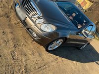 Gebraucht Mercedes E320 224 PS (164 kW) 2006 Grau Limousine
