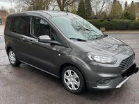 Gebraucht Ford Tourneo 101 PS (74 kW) 2018 Grau Van / Kleinbus