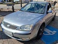 Gebraucht Ford Mondeo 125 PS (91 kW) 2005 Silber Limousine