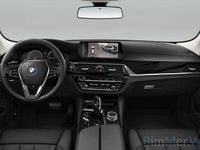 Gebraucht BMW 520 Luxury Line 190 PS (139 kW) 2017 Glaciersilber Kombi