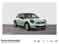 Gebraucht Mini Cooper Favoured 156 PS (114 kW) 2024 Grün Kleinwagen