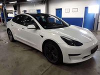 Gebraucht Tesla Model 3 RWD 239 kW (325 PS) 2022 Pearl white multicoat Limousine