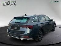 Gebraucht Skoda Octavia 200 PS (147 kW) 2021 Quarzgrau metallic Kombi