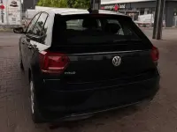 Gebraucht VW Polo Comfortline 75 PS (55 kW) 2018 Schwarz Kleinwagen