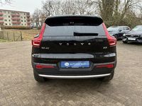 Neu Volvo XC40 Core 163 PS (119 kW) 2026 Schwarz SUV