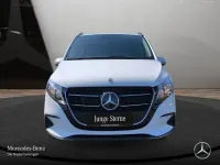 Gebraucht Mercedes V220 163 PS (119 kW) 2025 Weiß Van / Kleinbus