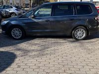 Second-hand Ford Galaxy Titanium 209 CP (153 kW) 2017 Gri Monovolum
