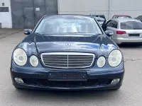 Gebraucht Mercedes E220 150 PS (110 kW) 2005 Schwarz Limousine
