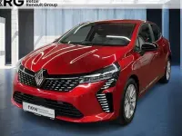 Używany Renault Clio V Evolution 101 KM (74 kW) 2023 Czerwony Sedan/Limuzyna