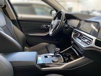 Gebraucht BMW 320 Shadowline 190 PS (139 kW) 2020 Grau Limousine