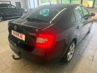 Gebraucht Skoda Rapid Elegance 122 PS (89 kW) 2013 Schwarz Kleinwagen