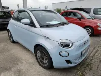 Gebraucht Fiat 500e 86 kW (118 PS) 2023 Blau Kleinwagen