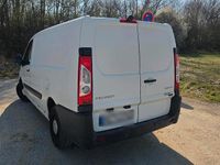 Gebraucht Peugeot Expert 128 PS (94 kW) 2015 Weiß Van