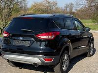 Usado Ford Kuga 140 HP (102 kW) 2013 Preto SUV