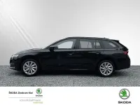 Gebraucht Skoda Octavia Selection 150 PS (110 kW) 2025 Blackmagic perleffekt Kombi