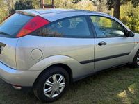 Brugt Ford Focus 75 HK (55 kW) 1999 Sølv Hatchback