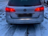 Gebraucht VW Passat 105 PS (77 kW) 2012 Silber Kombi