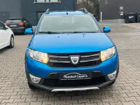 Gebraucht Dacia Sandero Prestige 90 PS (66 kW) 2015 Blau sky Limousine