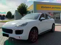 Gebraucht Porsche Cayenne 262 PS (192 kW) 2015 Weiß SUV