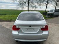 gebraucht BMW 318 E90 i