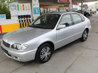 Gebraucht Toyota Corolla 110 PS (80 kW) 2000 Silber Limousine