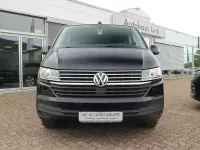 Gebraucht VW Multivan Comfortline 150 PS (110 kW) 2022 Deep black perleffekt Van / Kleinbus