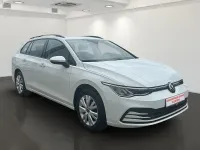 Gebraucht VW Golf VIII Life 116 PS (85 kW) 2023 Weiß Kombi