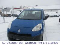 Gebraucht Peugeot Partner Tepee Active 92 PS (67 kW) 2013 Blau Van / Kleinbus