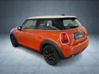 Gebraucht Mini Cooper 136 PS (100 kW) 2019 Orange Kleinwagen