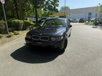 Gebraucht BMW 735 Sport Line 272 PS (200 kW) 2004 Blau Limousine