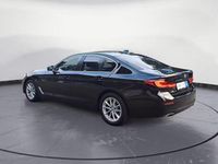 Gebraucht BMW 540 Sport Line 340 PS (250 kW) 2023 Schwarz Limousine