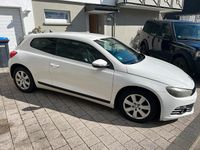 Gebraucht VW Scirocco 160 PS (117 kW) 2009 Weiß Coupé