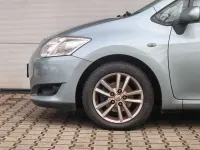 Gebraucht Toyota Auris Sol 132 PS (97 kW) 2009 Blau Kleinwagen