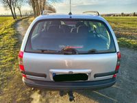 Gebraucht Opel Omega Edition 136 PS (100 kW) 1999 Silber Kombi