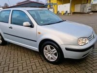 Gebraucht VW Golf IV 75 PS (55 kW) 1998 Silber Kleinwagen