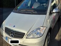 Gebraucht Mercedes A180 109 PS (80 kW) 2009 Silber Limousine