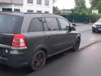Gebraucht Opel Zafira 110 PS (80 kW) 2010 Grau Van / Kleinbus