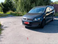 Gebraucht VW Touran 105 PS (77 kW) 2011 Schwarz Van / Kleinbus